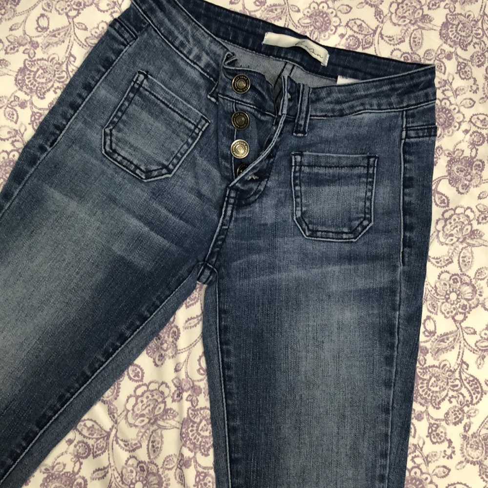 JEANS